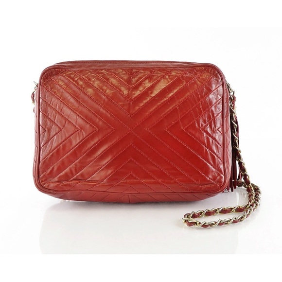 CHANEL Burgundy Quilted Crossbody Bag - Picture 3 of 16